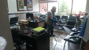 گندزدایی مراکز بهداشتی ودرمانی شهرستان جلفا
