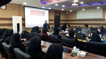 برگزاری کارگاه آموزشی یک روزه با محوریت " بیماری سل و ایدز"